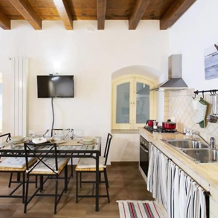 Butera Apartment Palermo Buitenkant foto